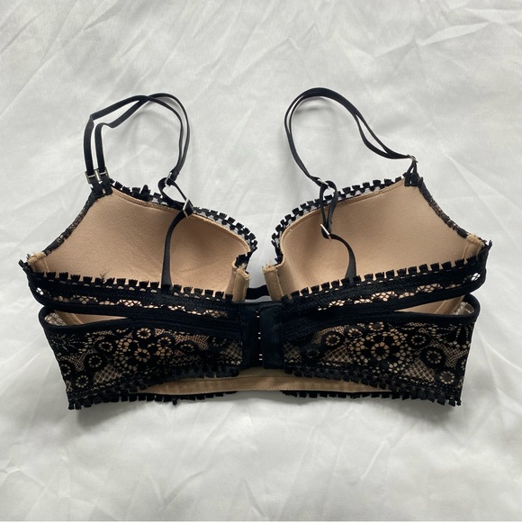 Like new black lazy aerie bra in size 32D - Picture 6 of 9